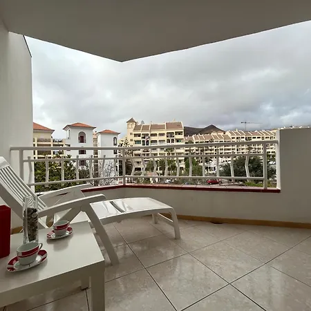 Apartment Modern Apartment, Heated Pool & 2 Terraces