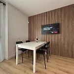 Modern Apartment, Heated Pool & 2 Terraces * Los Cristianos