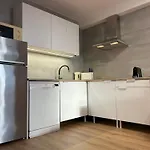 Apartman Modern Apartment, Heated Pool & 2 Terraces