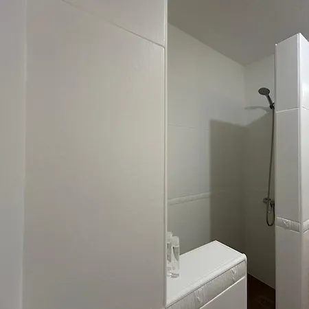 Appartement Modern Apartment, Heated Pool & 2 Terraces