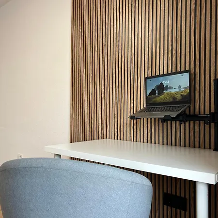 Modern Apartment, Heated Pool & 2 Terraces Lägenhet