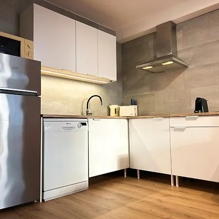 Appartement Modern Apartment, Heated Pool & 2 Terraces *