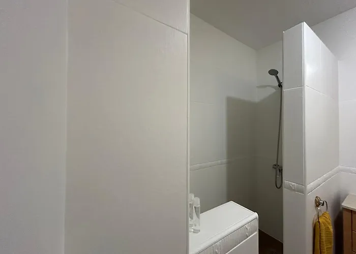 Apartmán Modern Apartment, Heated Pool & 2 Terraces